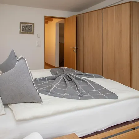 Residenz Cresta Kulm B26 By Interhome
